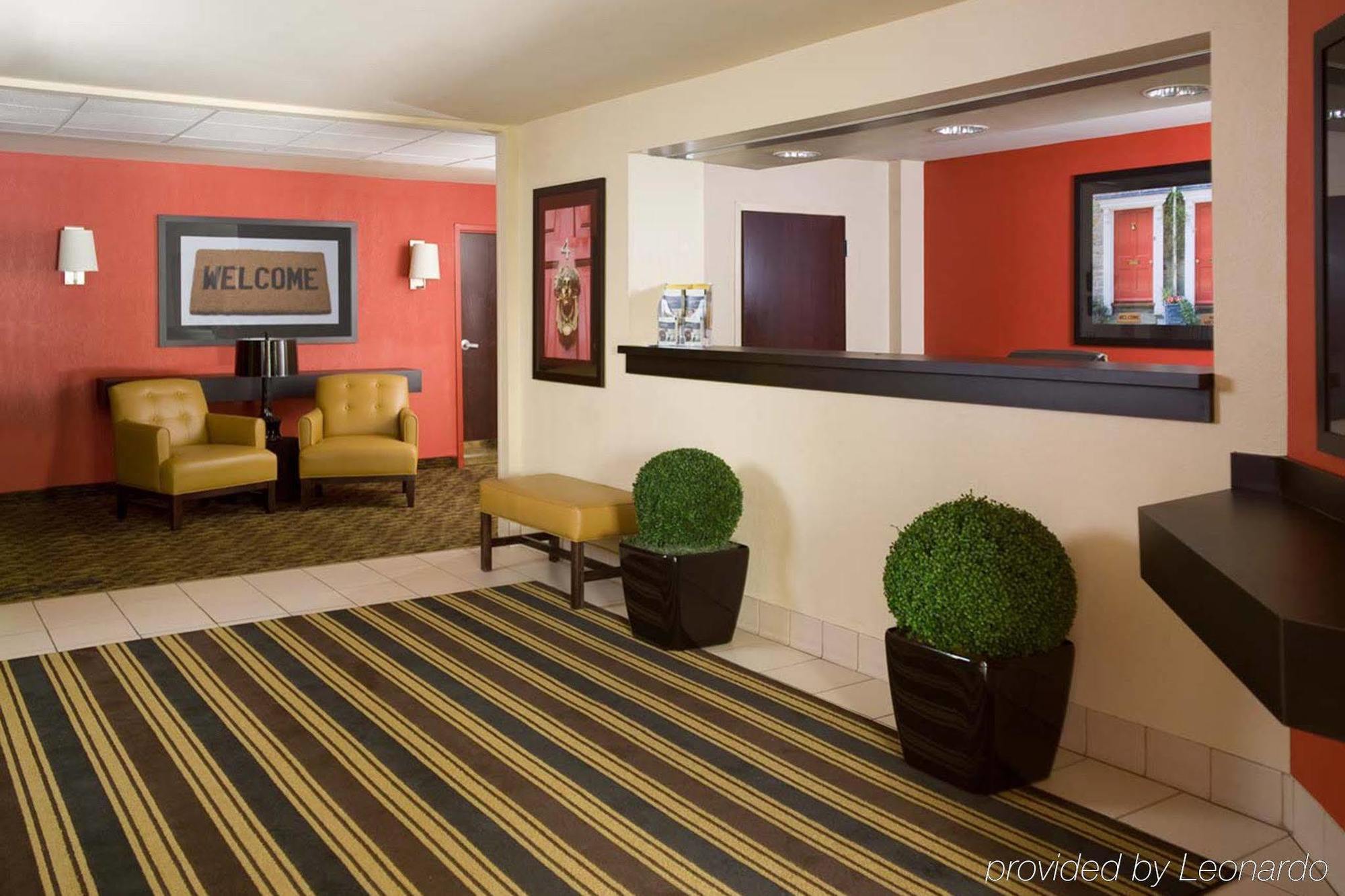 Mainstay Suites Chicago Hillside Exterior photo